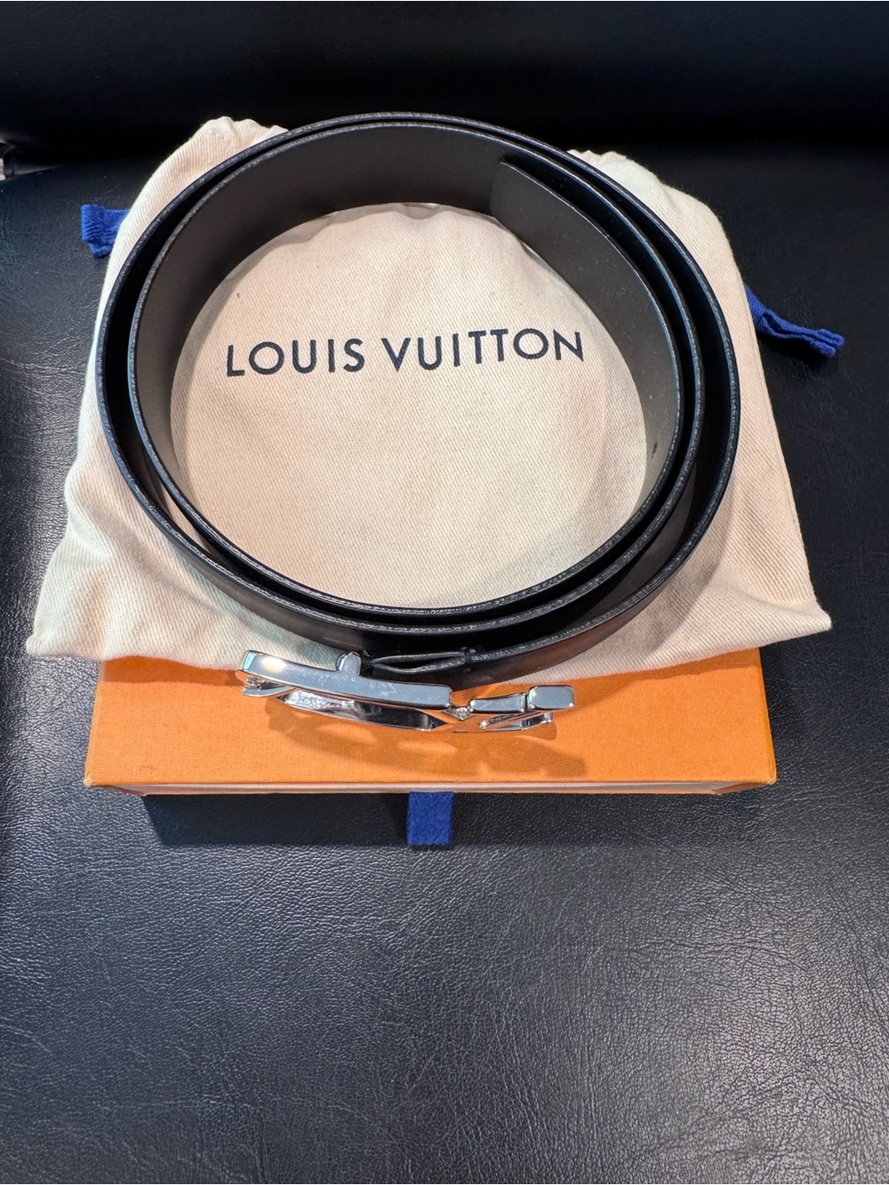 Louis Vuitton LV Initials Black Leather Belt w/ Silver Buckle | Box & Dust Bag - Picture 3 of 7
